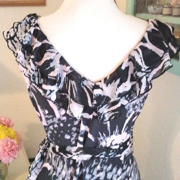 Suzi Chin for Maggy Boutique True Wrap Dress - Picture 7 of 10